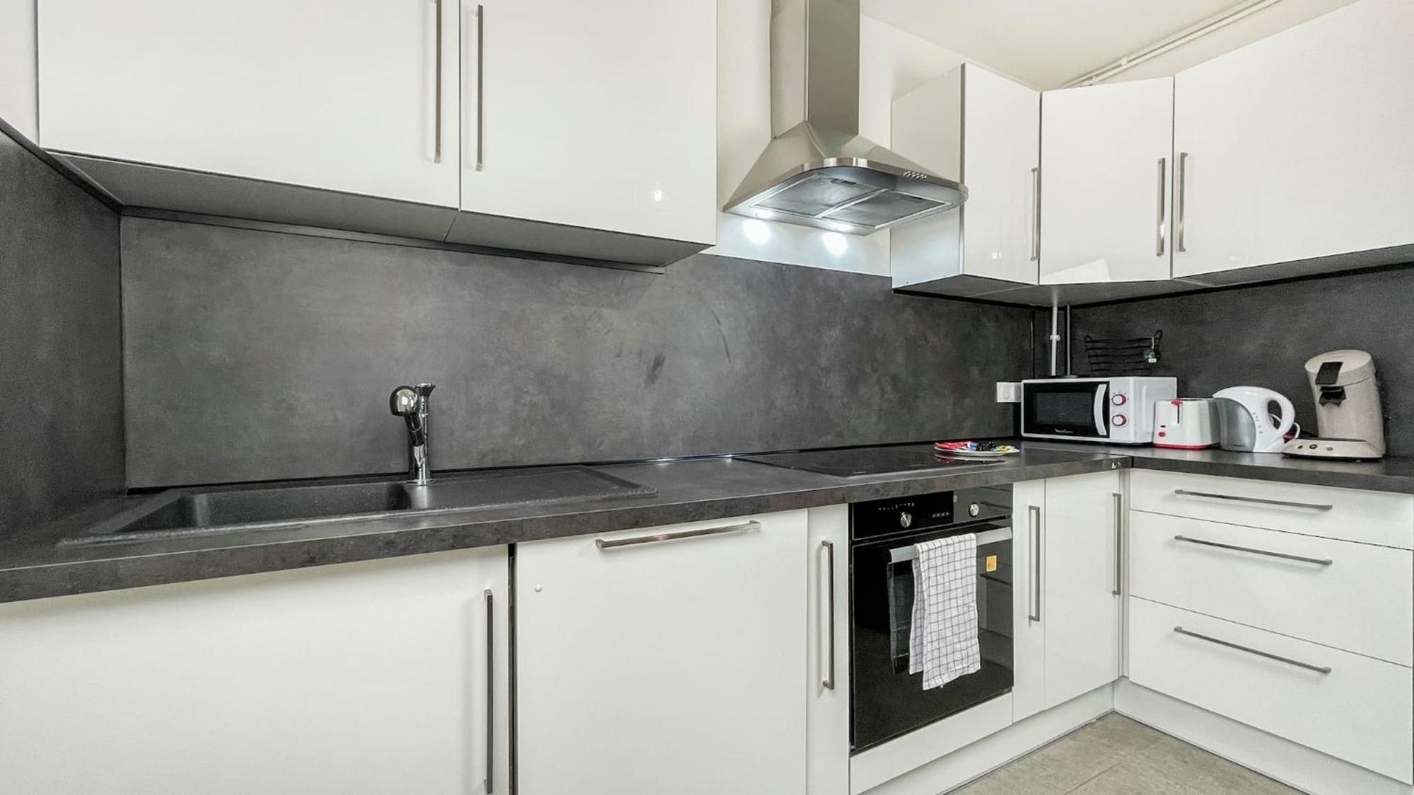 Homey La Coloc Mugi - Colocation Haut De Gamme - Chambres Privees - Balcon - Wifi Et Netflix - Proche Transports Commun Annemasse Ngoại thất bức ảnh